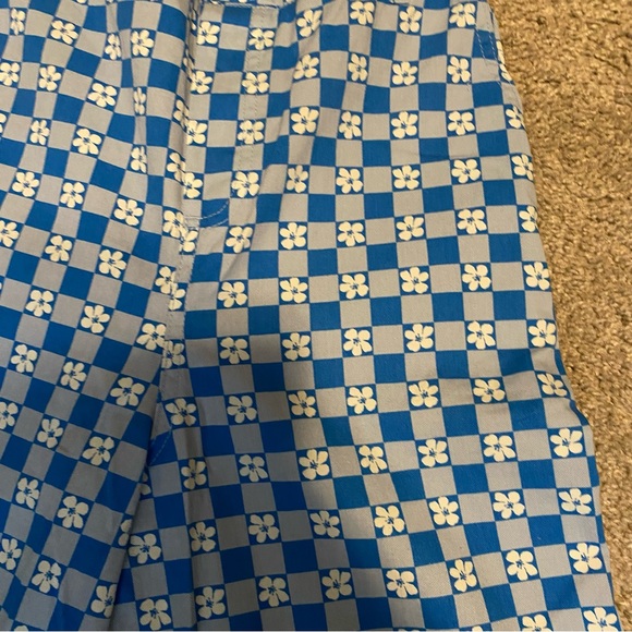 Womens Pants - Picture 3 of 4